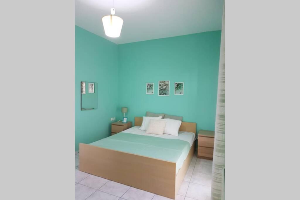 ~Melhouse~ Next To The Sea, Spacious, Bright Olympiada Exterior photo